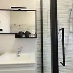 Casa Allegra By Ca-sa Check